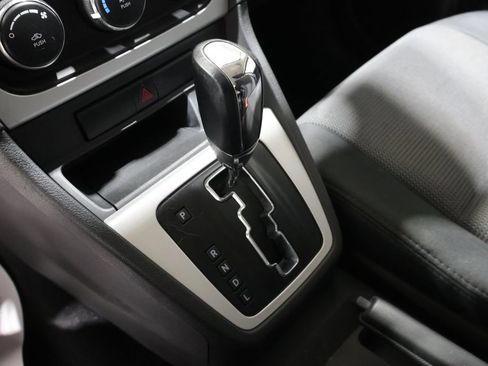 Used 2010 Dodge Caliber SXT FWD image 24