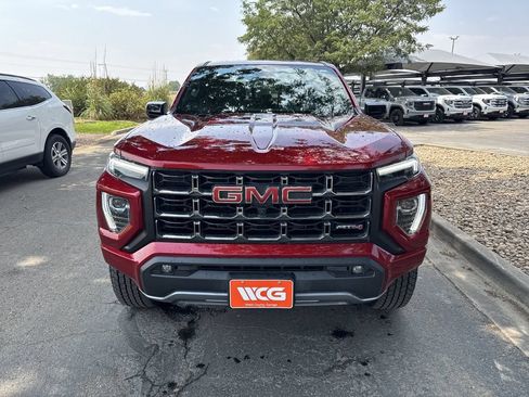 Used 2023 GMC Canyon AT4 w/ AT4 Premium Package AWD/4WD image 5