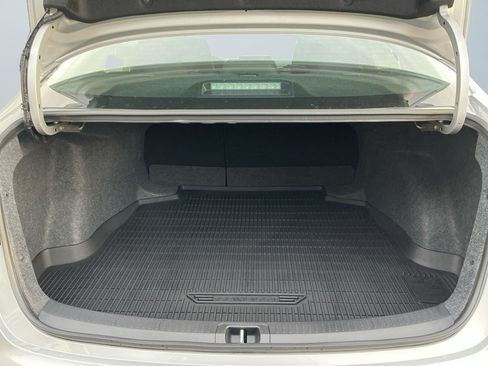 Used 2026 Toyota Corolla SE FWD image 17