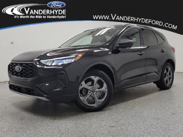 Used 2023 Ford Escape ST-Line w/ Tech Pack #1 AWD/4WD 360° Tour