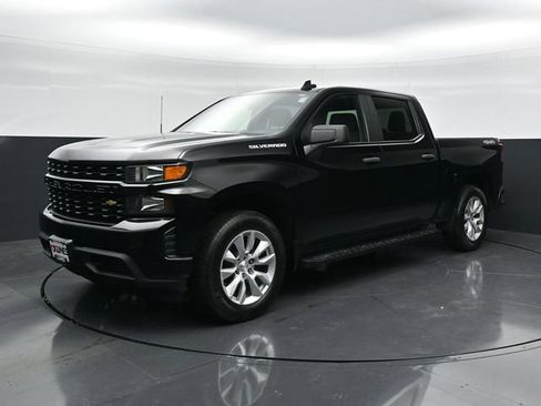 Used 2021 Chevrolet Silverado 1500 Custom AWD/4WD image 5