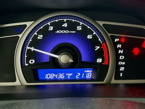 Used 2010 Honda Civic LX image 13