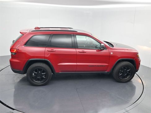 Used 2021 Jeep Grand Cherokee Trailhawk image 48