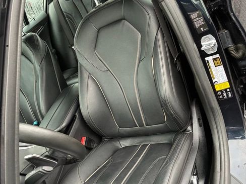 Used 2019 BMW 530i xDrive w/ M Sport Package image 17