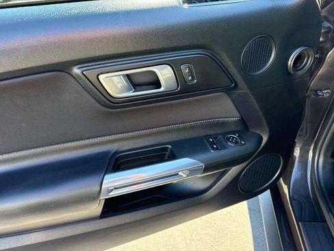 Certified 2022 Ford Mustang Coupe w/ Equipment Group 101A image 7