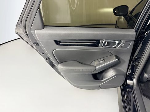 Certified 2025 Honda Civic Sport Touring image 26