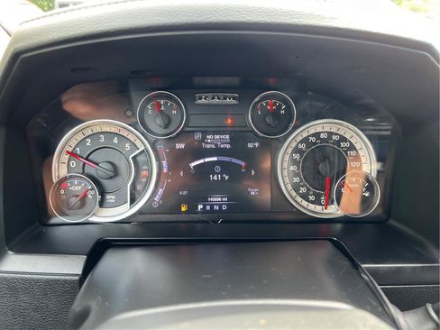 Used 2016 RAM 3500 Laramie w/ Cold Weather Group AWD/4WD image 18