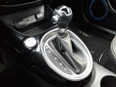 Used 2015 Kia Soul + w/ Primo Package image 19