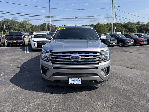 Used 2021 Ford Expedition XLT AWD/4WD image 11