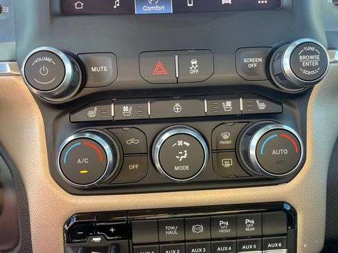 Used 2022 RAM 2500 Laramie AWD/4WD image 26
