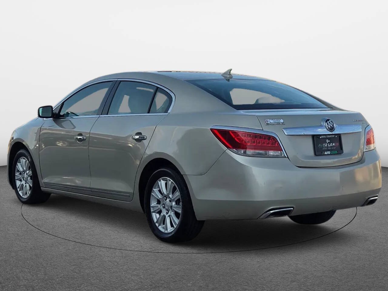 Used 2013 Buick LaCrosse FWD image 4