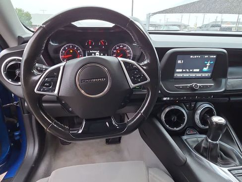 Used 2018 Chevrolet Camaro LS RWD image 14