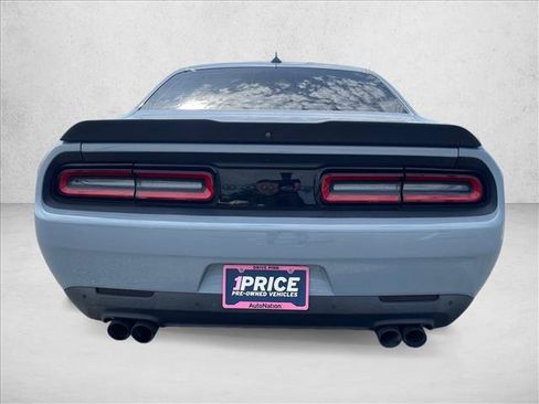 Used 2022 Dodge Challenger GT w/ Plus Package RWD image 4