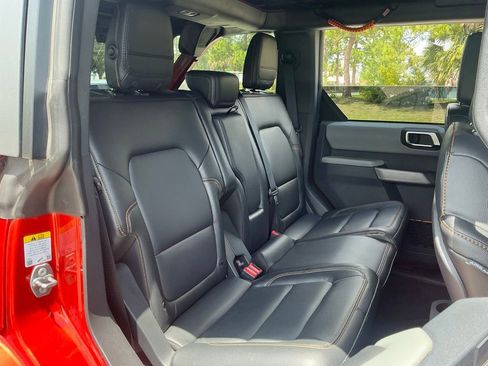 Used 2023 Ford Bronco Badlands AWD/4WD image 17