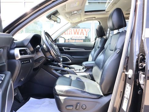 Used 2021 Kia Telluride S AWD/4WD image 12