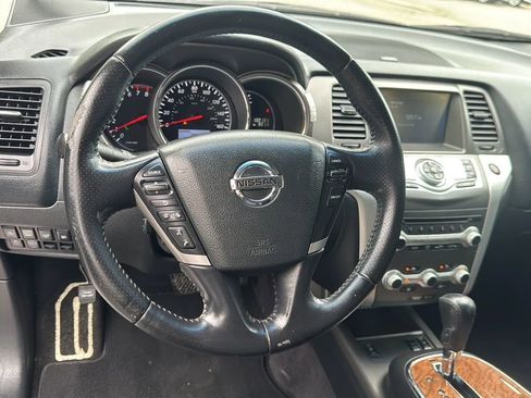 Used 2014 Nissan Murano LE w/ Platinum Edition Package AWD/4WD image 9