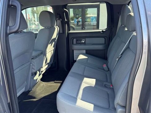 Used 2012 Ford F150 XLT w/ XTR Pkg image 12