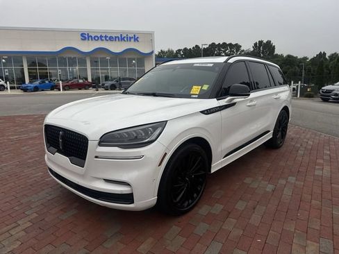 Used 2023 Lincoln Aviator Reserve w/ Jet Package RWD image 1