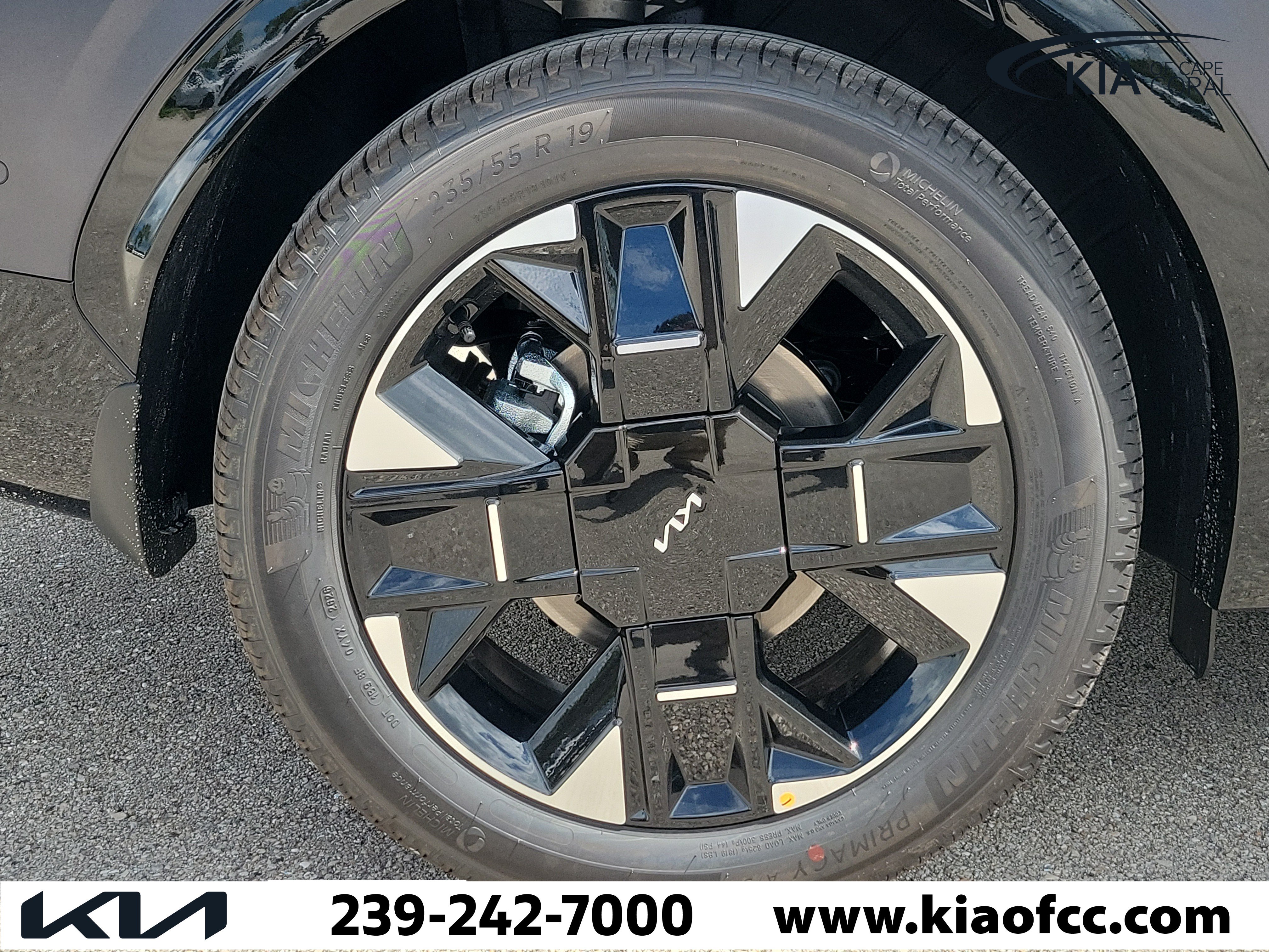 New 2027 Kia Sportage SX FWD image 9