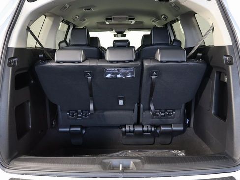 New 2026 Honda Odyssey Touring image 9