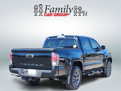 Used 2023 Toyota Tacoma Limited w/ Nightshade Package image 4