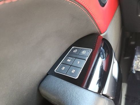 Used 2022 Land Rover Range Rover Sport HST image 39