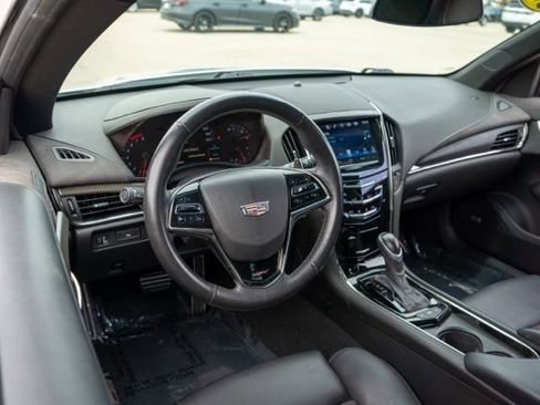 Used 2017 Cadillac ATS V w/ Luxury Package RWD image 14