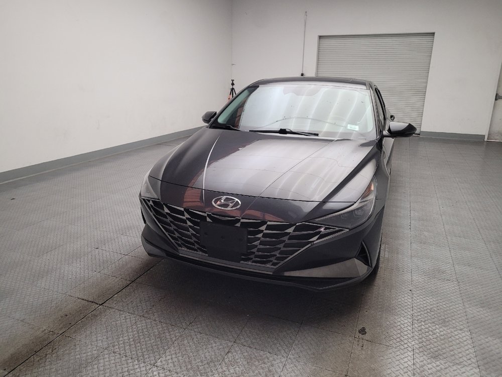 Used 2021 Hyundai Elantra Limited w/ Cargo Package FWD image 15