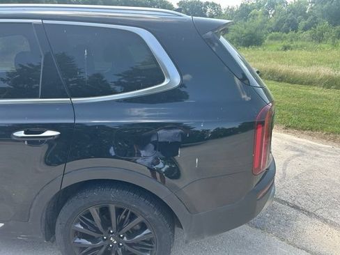 Used 2020 Kia Telluride SX w/ SX Prestige Package AWD/4WD image 9