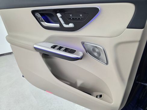 New 2026 Mercedes-Benz GLC 300 image 19