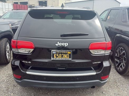 Used 2017 Jeep Grand Cherokee Limited w/ Luxury Group II AWD/4WD image 2