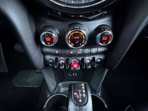 Used 2015 MINI Cooper 2-Door Hardtop image 42