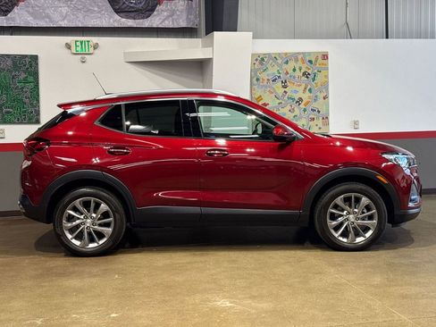 Used 2023 Buick Encore GX Essence w/ Experience Buick Package AWD/4WD image 4