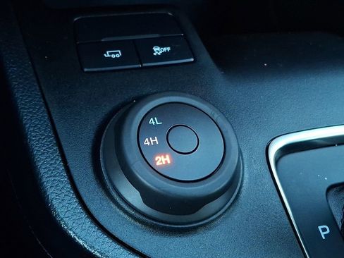 Used 2022 Ford Ranger XLT w/ Equipment Group 302A High image 19