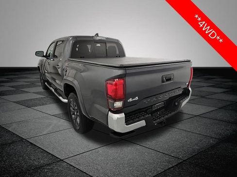 Certified 2023 Toyota Tacoma SR5 AWD/4WD image 4