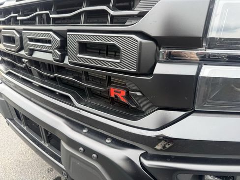 Certified 2025 Ford F150 Raptor w/ Equipment Group 803A Raptor R AWD/4WD image 15