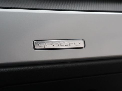 Used 2020 Audi Q3 2.0T Premium AWD/4WD image 28
