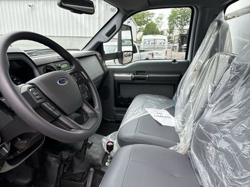 New 2027 Ford F750 2WD Regular Cab Super Duty image 19