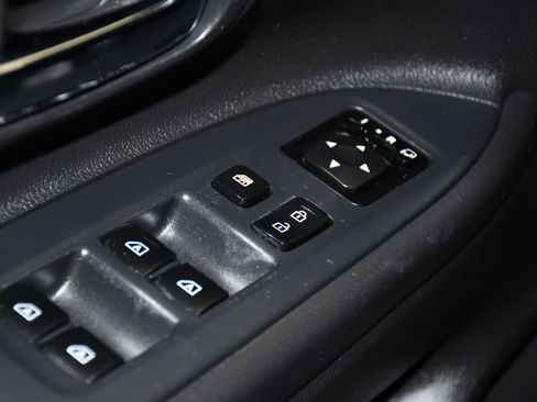 Used 2020 Mitsubishi Outlander SEL AWD/4WD image 33