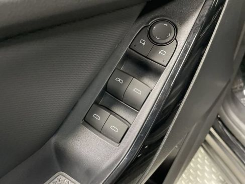 Used 2025 Chevrolet Equinox LT w/ Convenience Package II AWD/4WD image 13