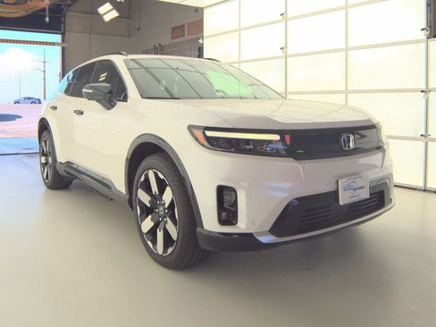 Used 2024 Honda Prologue Elite image 2