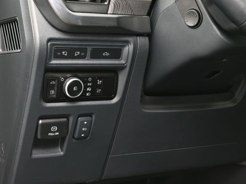 Used 2023 Ford F150 Platinum w/ Equipment Group 701A High AWD/4WD image 23