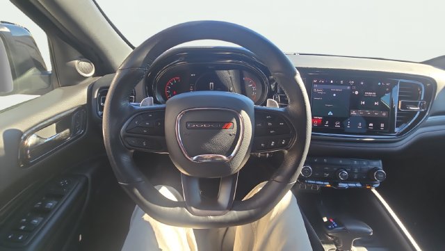 Used 2025 Dodge Durango GT AWD/4WD image 11