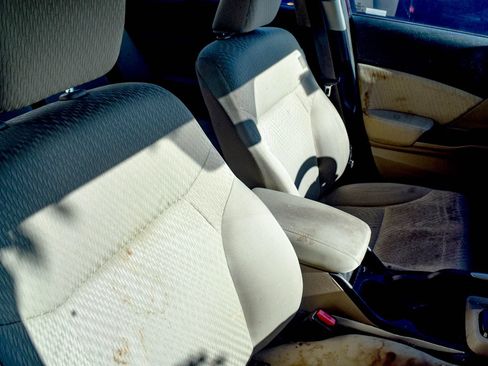 Used 2014 Honda Civic LX image 10