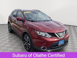 Used 2019 Nissan Rogue Sport SL video 1
