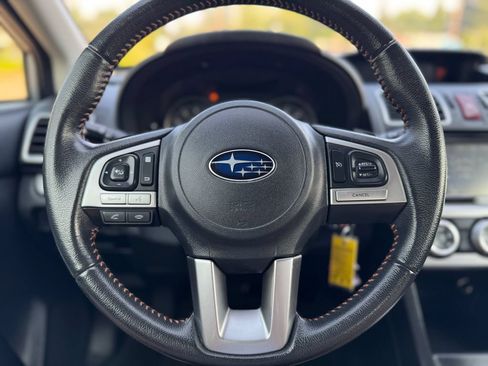 Used 2017 Subaru Crosstrek 2.0i Premium w/ Popular Package #2 AWD/4WD image 16