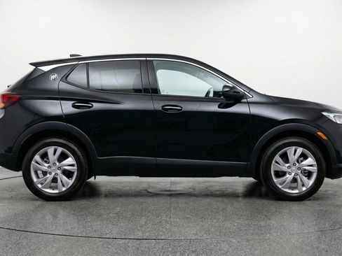 Used 2025 Buick Encore GX Preferred FWD image 11