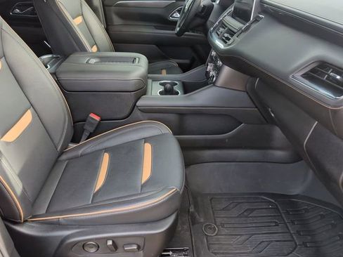 Used 2024 GMC Yukon AT4 w/ Technology Package image 33