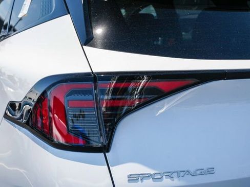 New 2026 Kia Sportage SX image 16