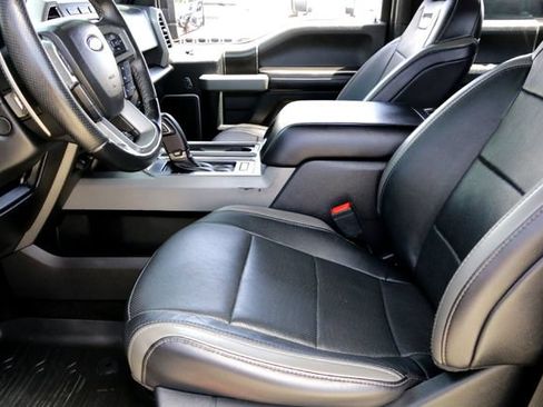 Used 2018 Ford F150 Raptor w/ Equipment Group 802A Luxury AWD/4WD image 10